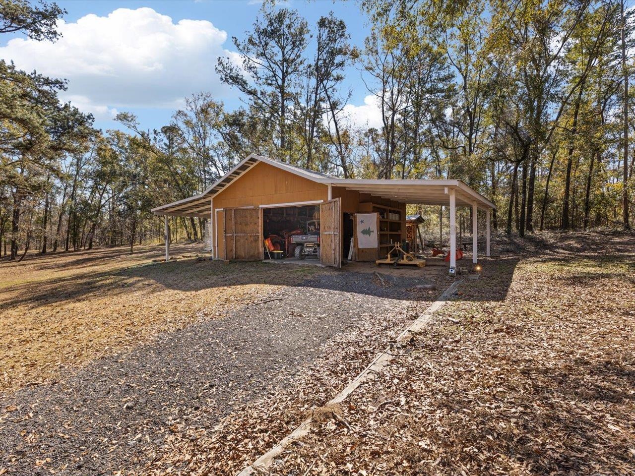 609 Northwest Circle Road Madison, FL 32340 - Photo 18 of 70