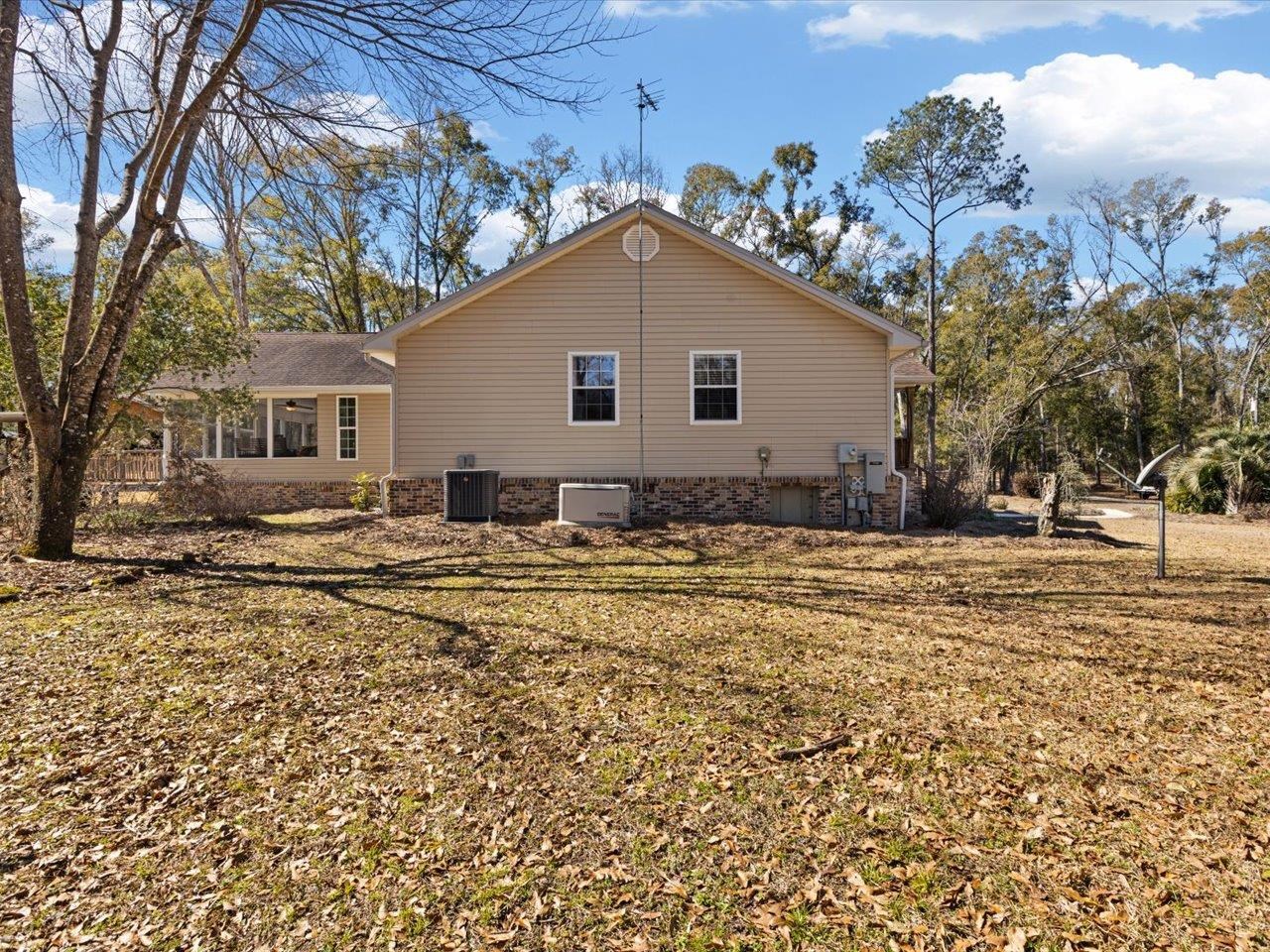 609 Northwest Circle Road Madison, FL 32340 - Photo 32 of 70