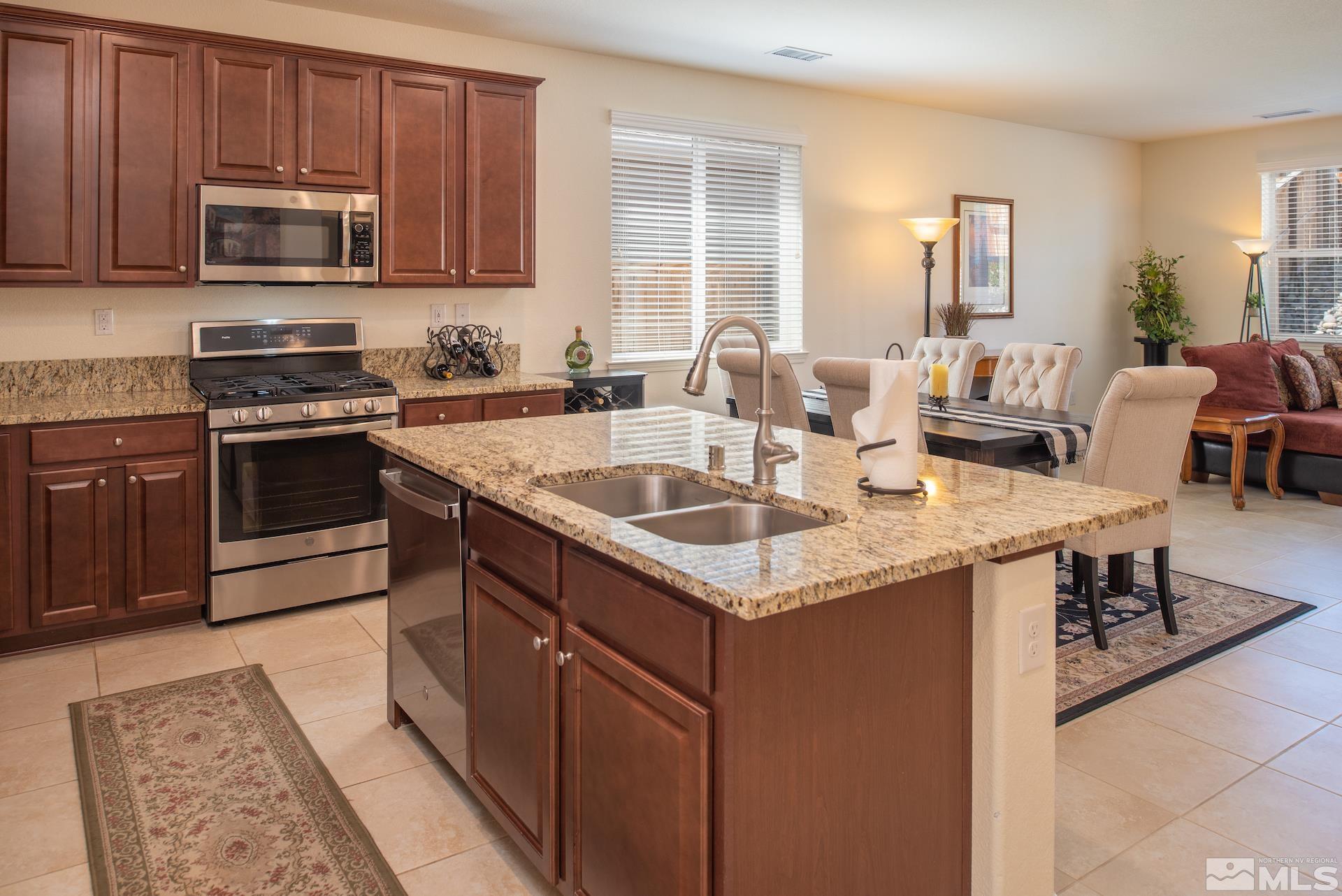 7337 Overture Drive Reno, NV 89506 - Photo 3 of 25 Photo 3