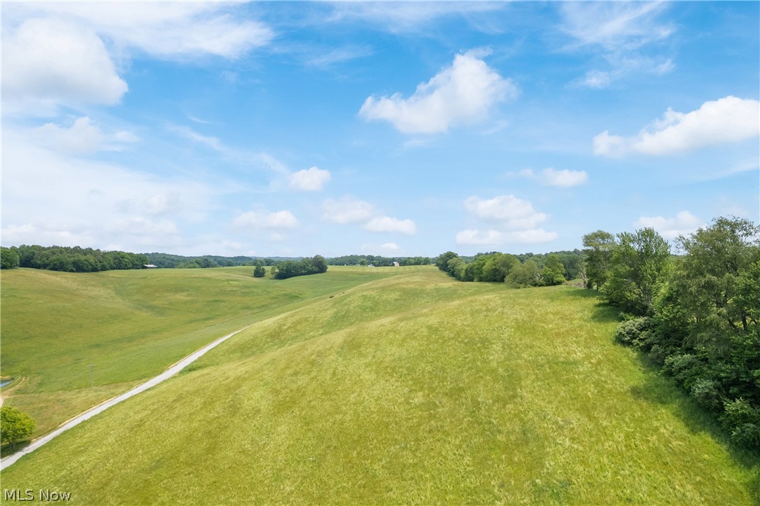 Fargo Road Southwest Dellroy, OH 44620 - Photo 2 of 14