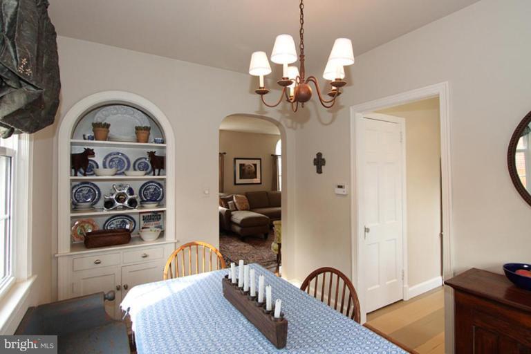 623 Ray Drive Silver Spring, MD 20910 - Photo 12 of 25 Dining Room #2