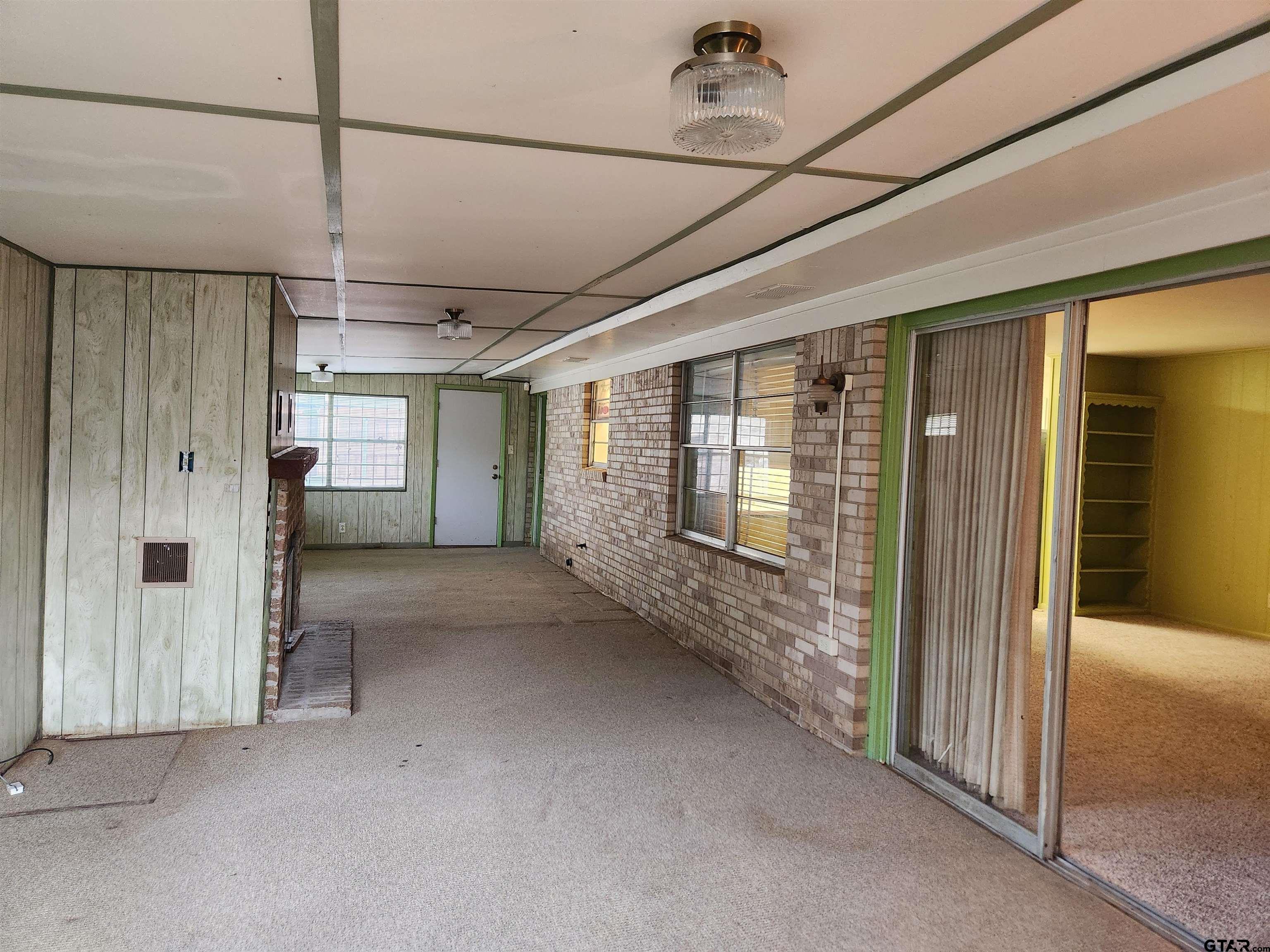 2806 North Glass Avenue Tyler, TX 75702 - Photo 20 of 43