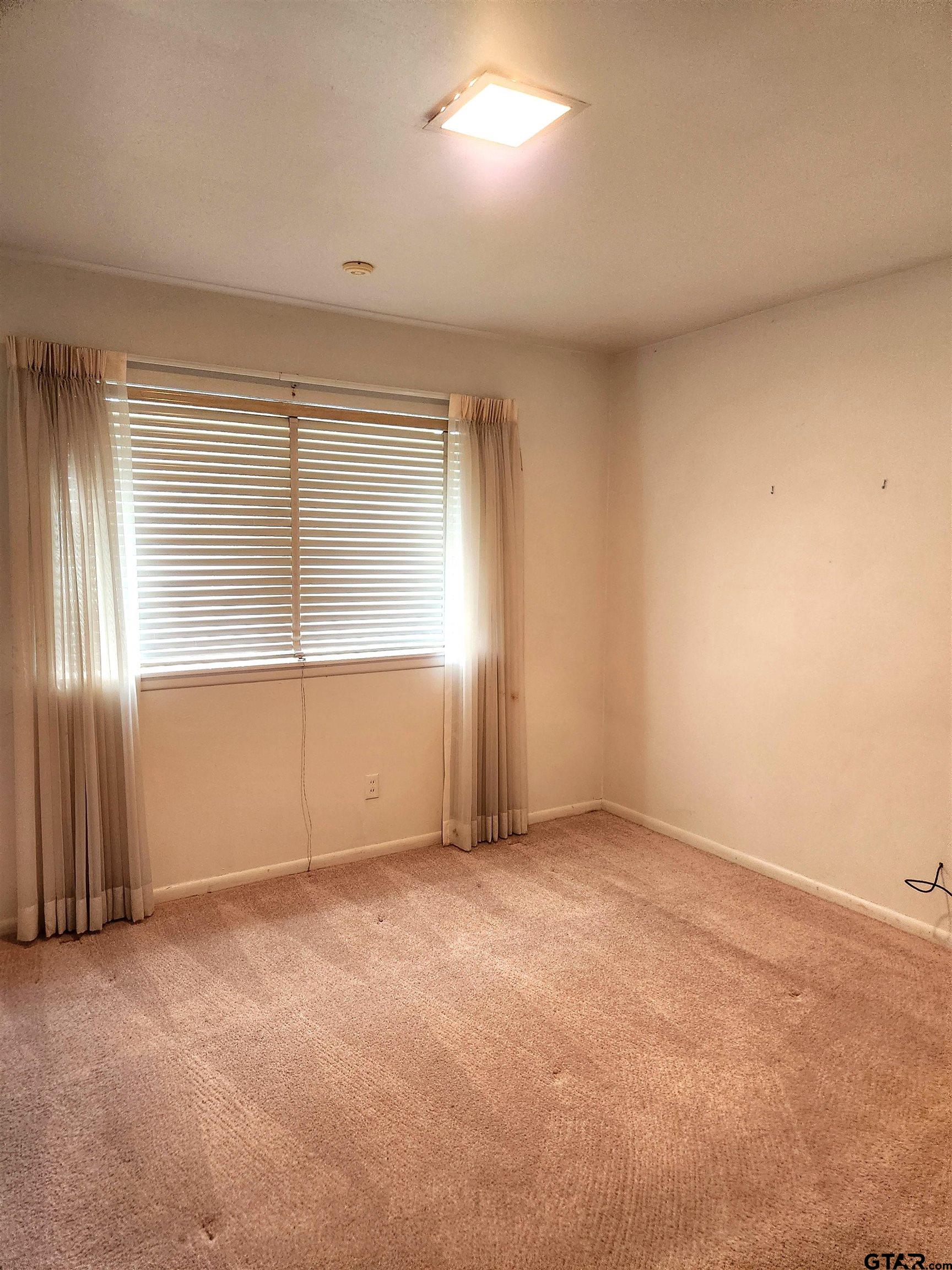 2806 North Glass Avenue Tyler, TX 75702 - Photo 31 of 43