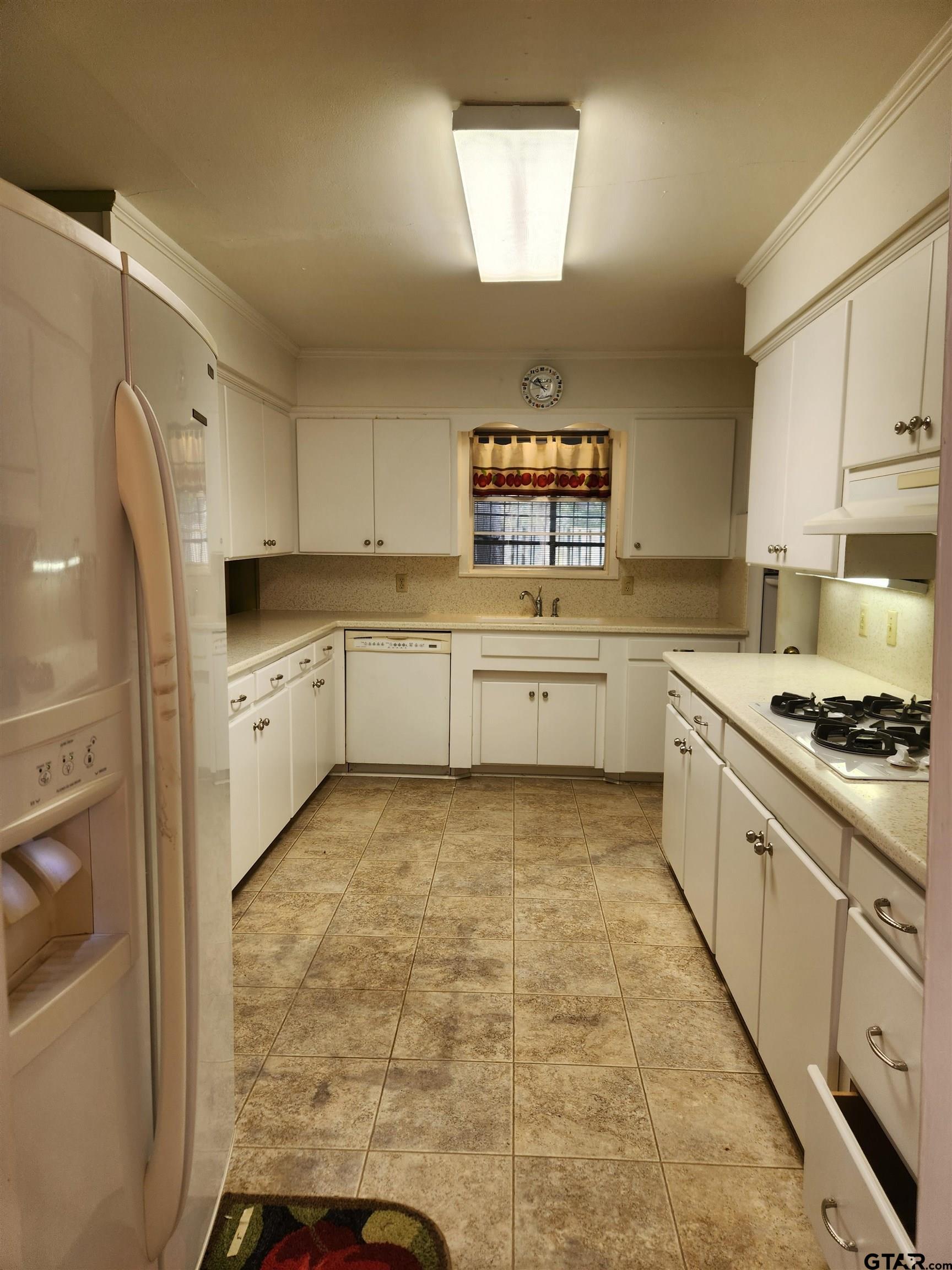 2806 North Glass Avenue Tyler, TX 75702 - Photo 9 of 43