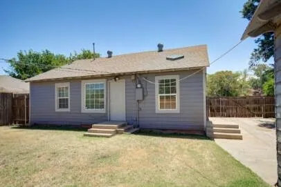 $1,150 | 2216 32nd Street, Lubbock, TX 79411