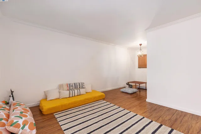 $435,000 | 118 Ascot Court, Unit E, Moraga, CA 94556