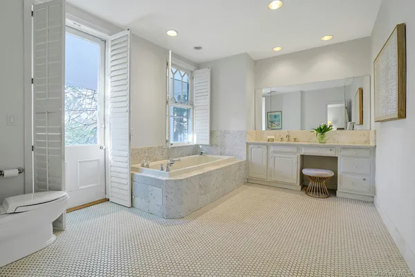$6,250,000 | 34 Park Road, Scarsdale, NY 10583