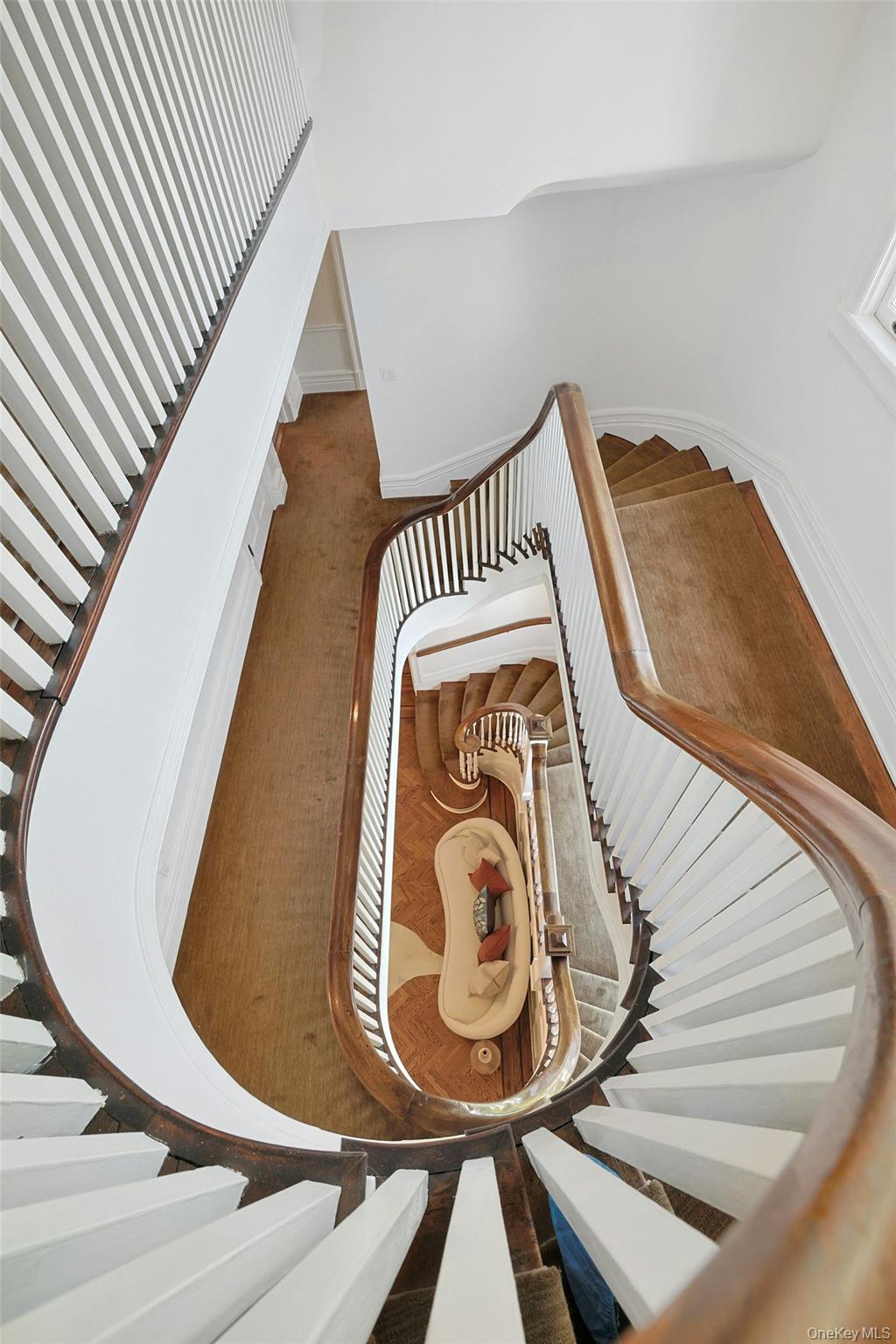 34 Park Road Scarsdale, NY 10583 - Photo 32 of 49