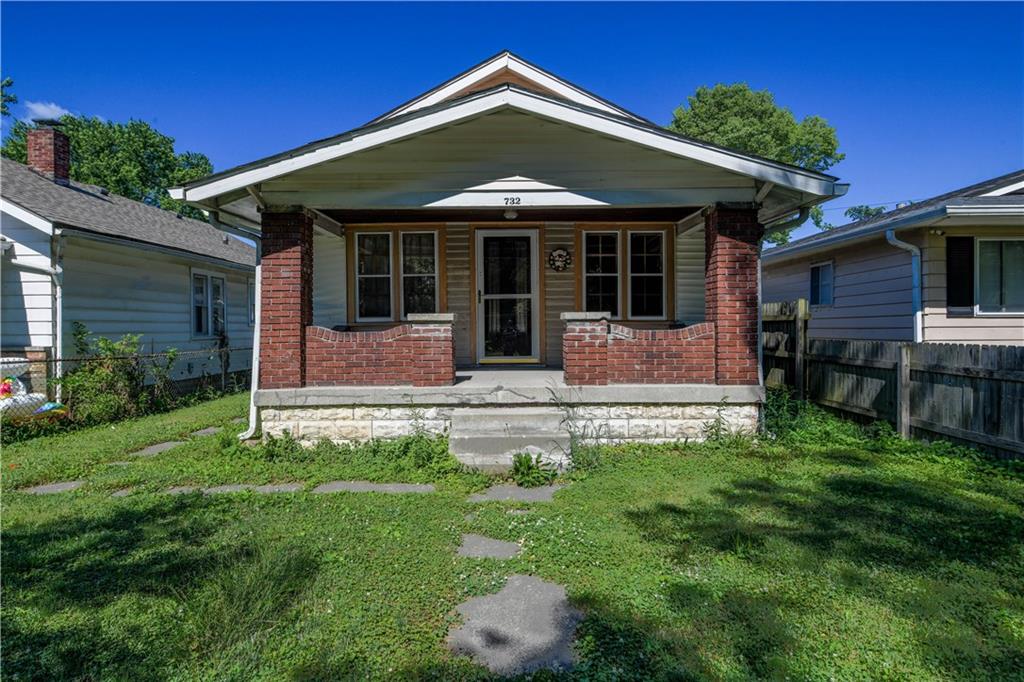 732 North Rochester Avenue Indianapolis, IN 46222 - Photo 1 of 29 Gallery Image 1