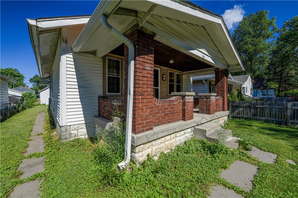 732 North Rochester Avenue Indianapolis, IN 46222 - Photo 3 of 29 Gallery Image 3