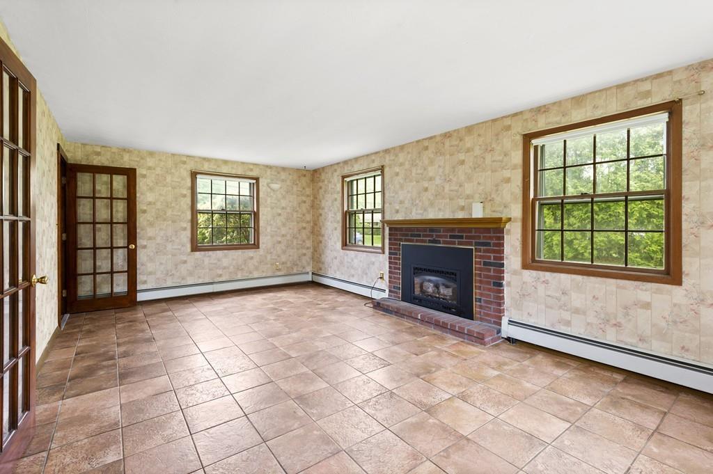 40 Algonquin Road Chelmsford, MA 01824 - Photo 6 of 30