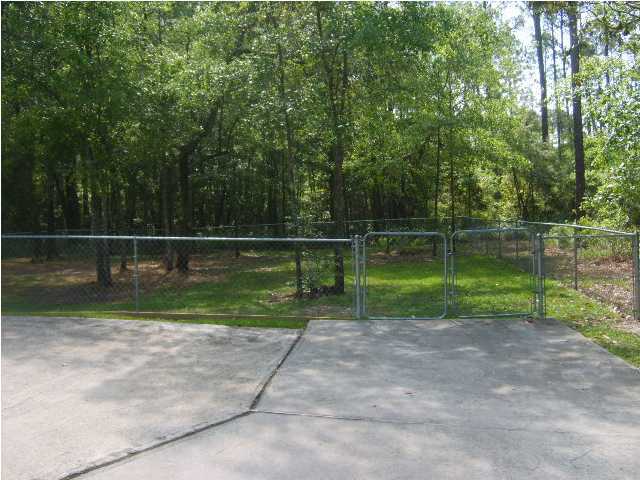 1985 Co Road Freeport, FL 32439 - Photo 3 of 16 Gallery Image 3