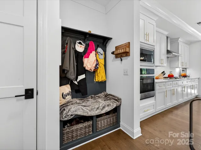 $749,500 | 273 Country Lake Drive, Mooresville, NC 28115