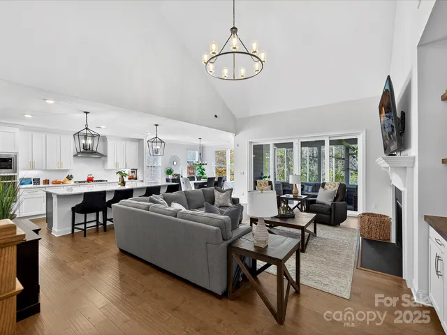 $749,500 | 273 Country Lake Drive, Mooresville, NC 28115