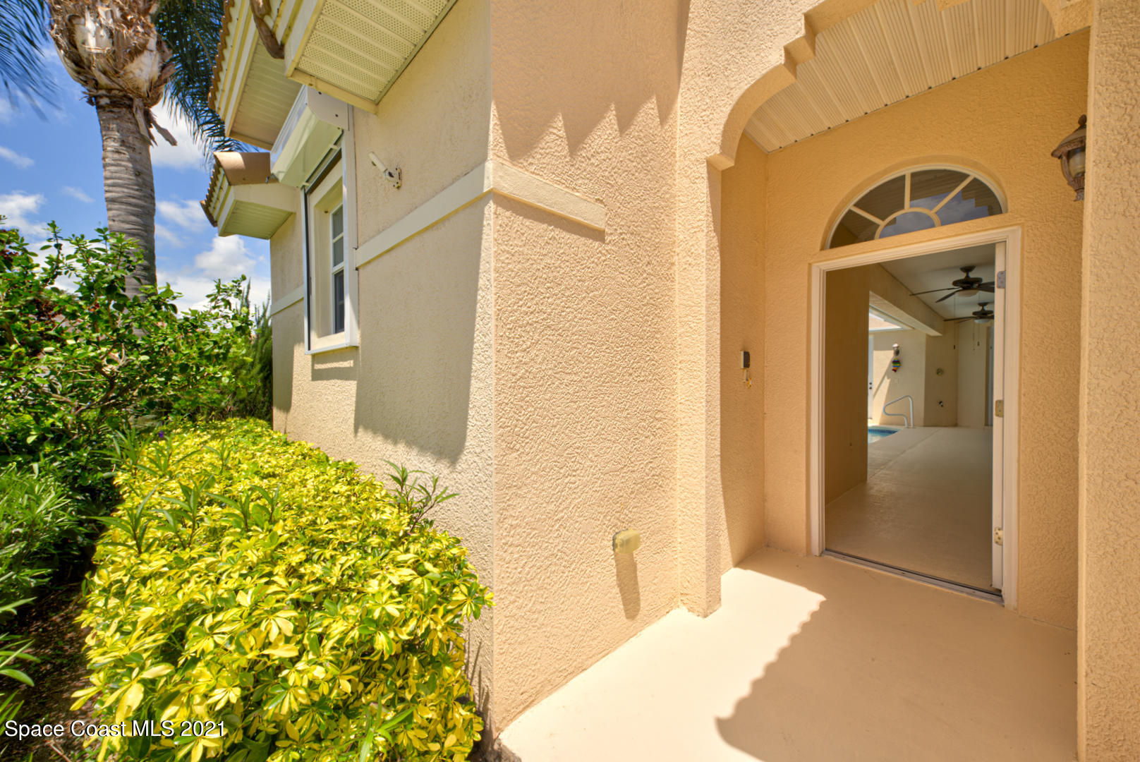 8206 Simpkins Way Melbourne, FL 32940 - Photo 3 of 66 front entry (1)
