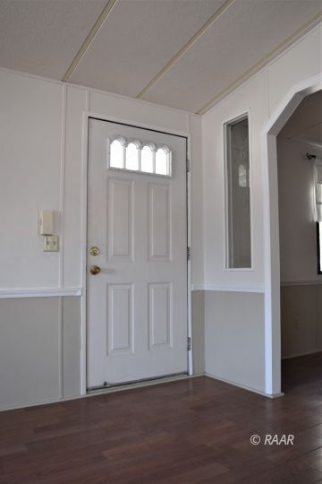 328 West Moyer Avenue Ridgecrest, CA 93555 - Photo 3 of 20 Gallery Image 3