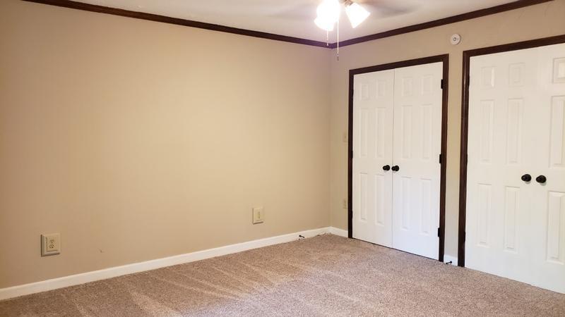 150 Falcon Court Hodges, SC 29653 - Photo 21 of 30