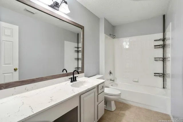 $2,695 | 22046 Pelican Edge, San Antonio, TX 78258