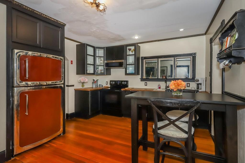 1476 Washington Street Canton, MA 02021 - Photo 6 of 20 Gallery Image 6