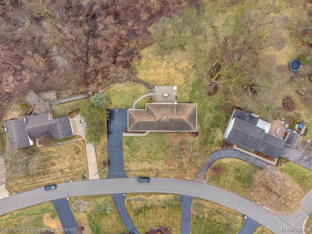 35765 Springvale Street Farmington Hills, MI 48331 - Photo 50 of 53