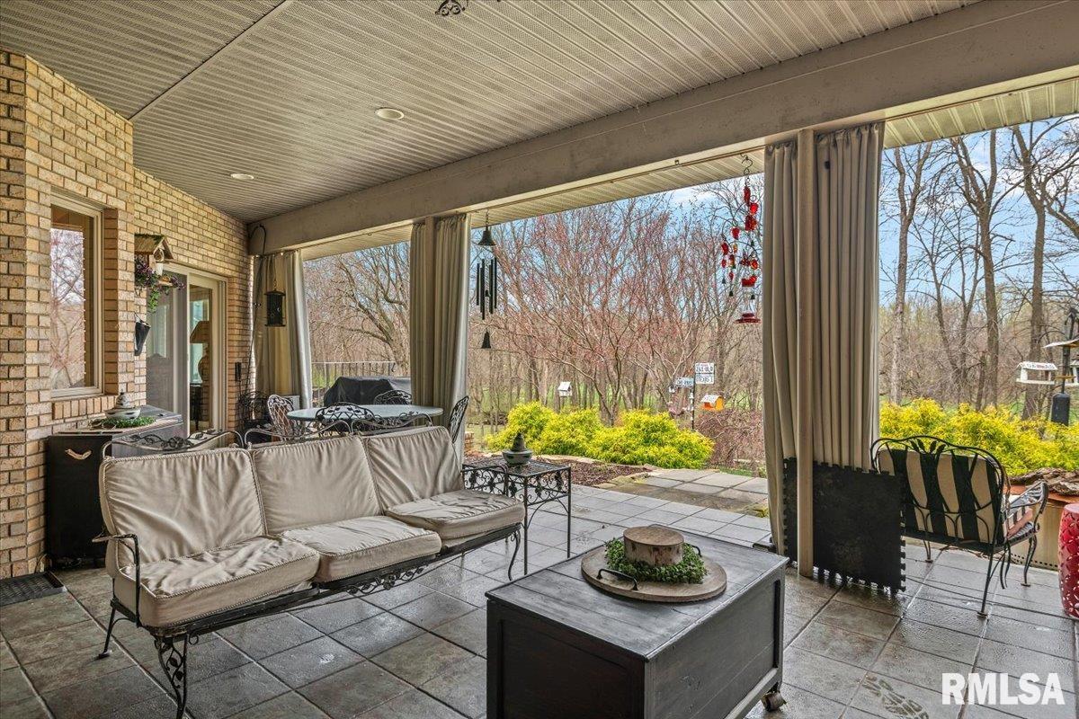6201 Westminster Court Springfield, IL 62711 - Photo 76 of 86 Gallery Image 76
