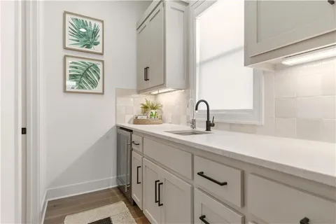 $975,000 | 16804 South Rosehill Street, Overland Park, KS 66221