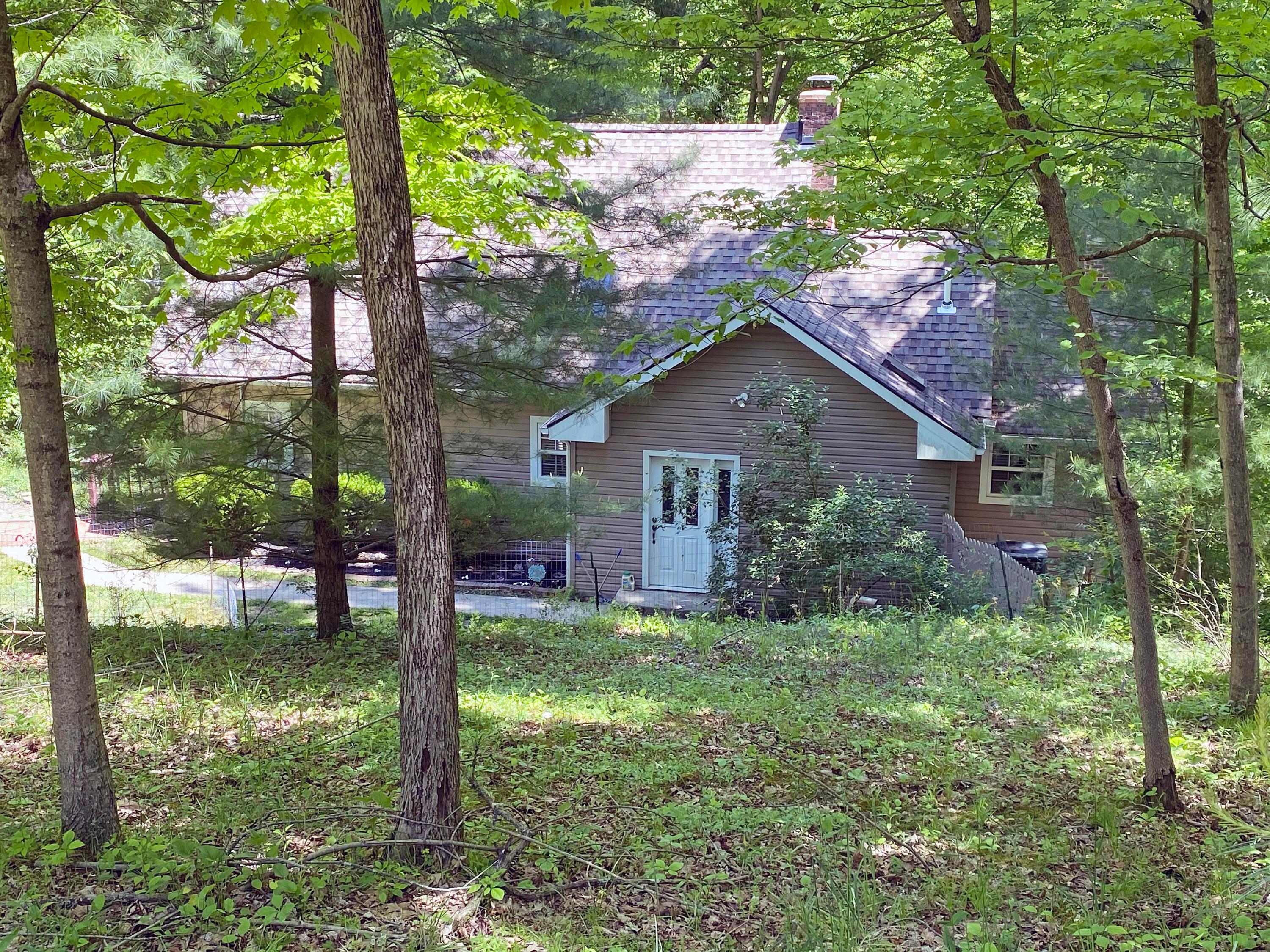 164 Aztec Lane Logan, OH 43138 - Photo 3 of 44