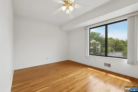 $429,999 | 201 Watchung Avenue, Unit C19, Bloomfield, NJ 07003