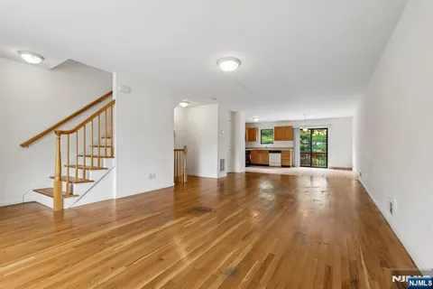 $429,999 | 201 Watchung Avenue, Unit C19, Bloomfield, NJ 07003