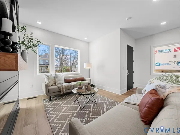 $599,900 | 2202 3rd Avenue, Richmond, VA 23222