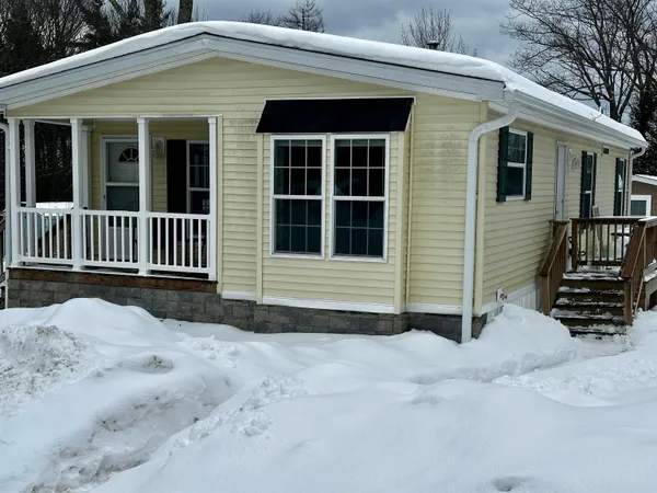 $194,999 | 129 Scenic Drive, Jaffrey, NH 03452