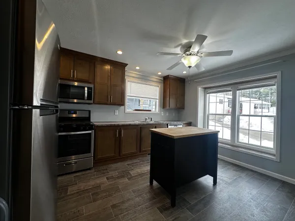 $194,999 | 129 Scenic Drive, Jaffrey, NH 03452