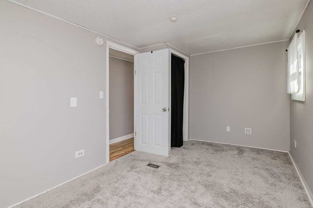 3040 Cranberry Highway, Unit 41 Wareham, MA 02538 - Photo 14 of 25 a view of an empty room