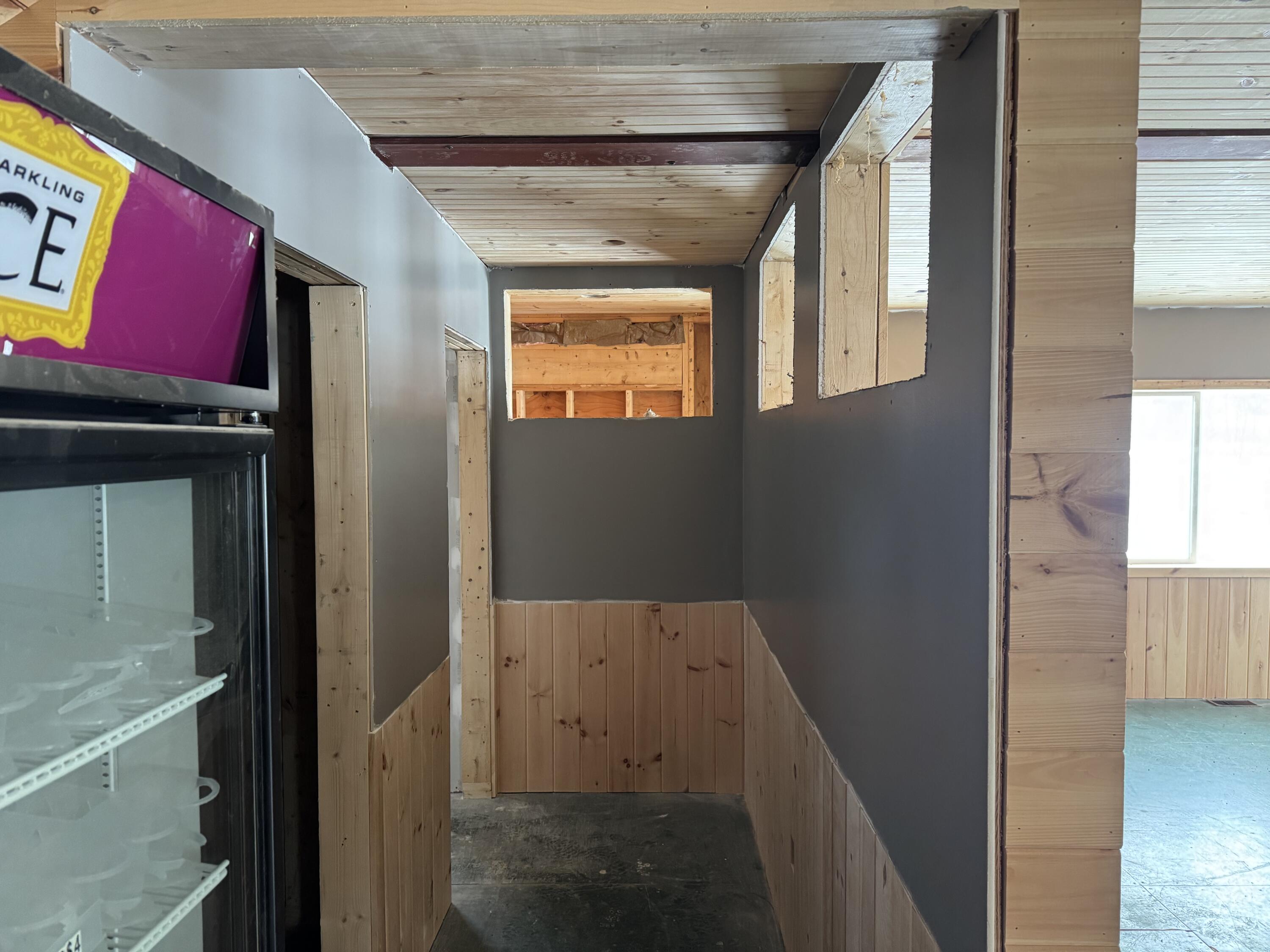 418 Main Street Bingham, ME 04920 - Photo 16 of 39 418 Main St Bingham pic 17