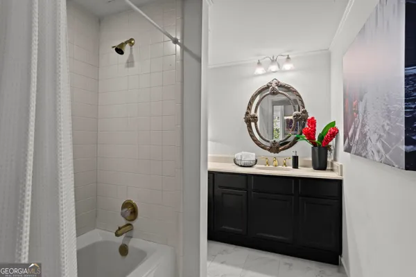 $449,000 | 3638 Peachtree Road Northeast, Unit 306, Atlanta, GA 30319