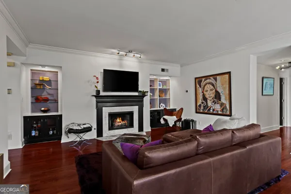 $449,000 | 3638 Peachtree Road Northeast, Unit 306, Atlanta, GA 30319