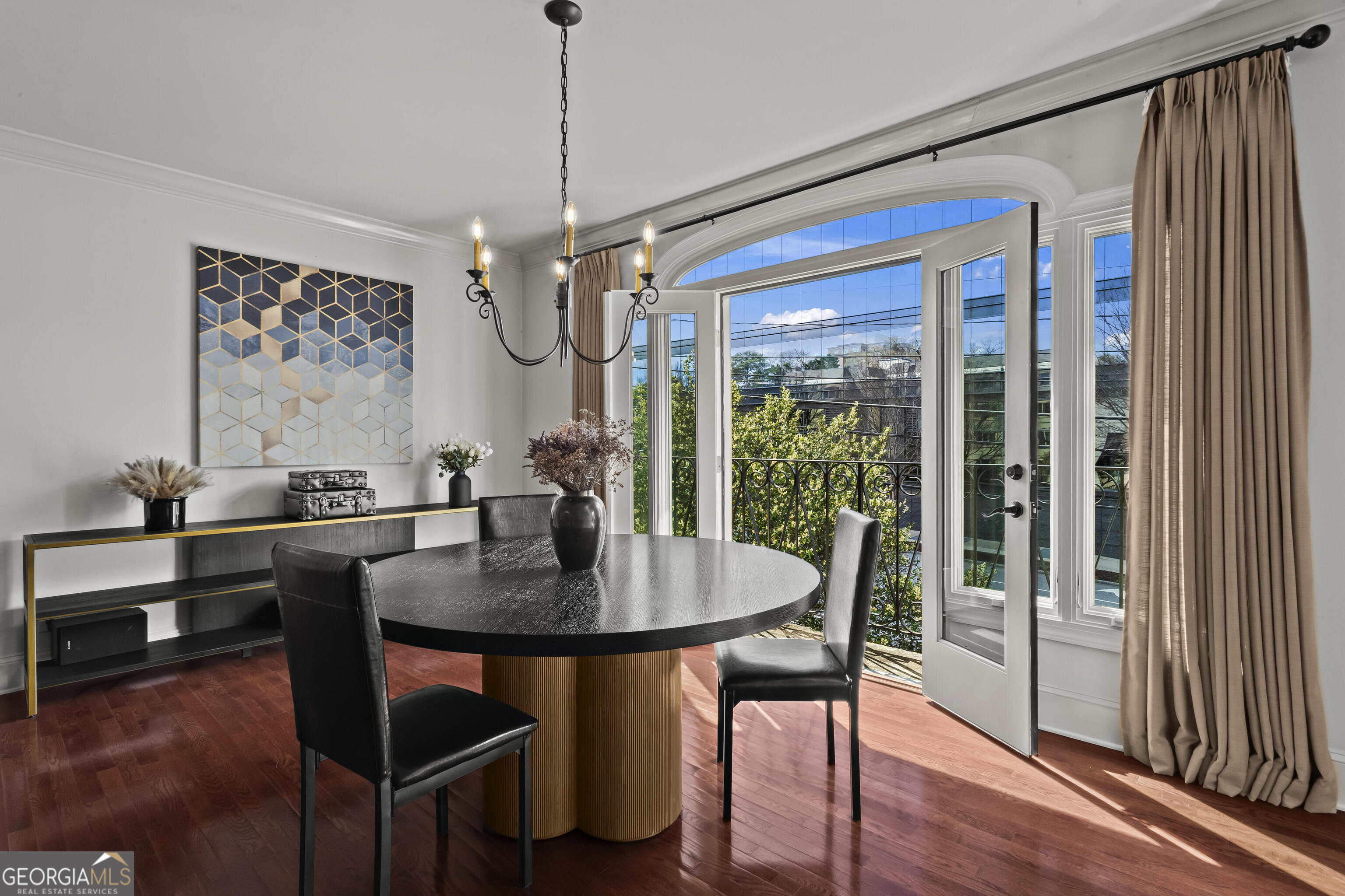 3638 Peachtree Road Northeast, Unit 306 Atlanta, GA 30319 - Photo 10 of 32