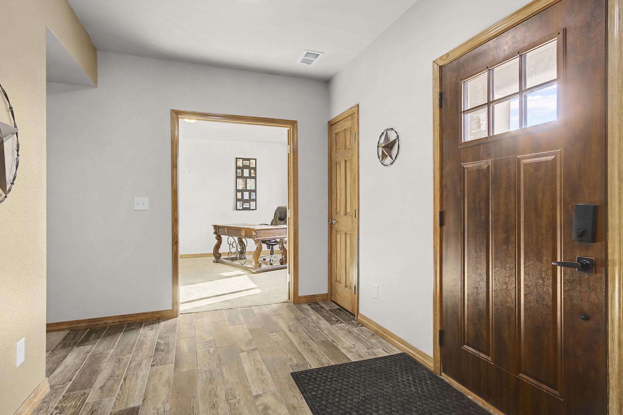 2434 Foothills Road Cheyenne, WY 82009 - Photo 22 of 35