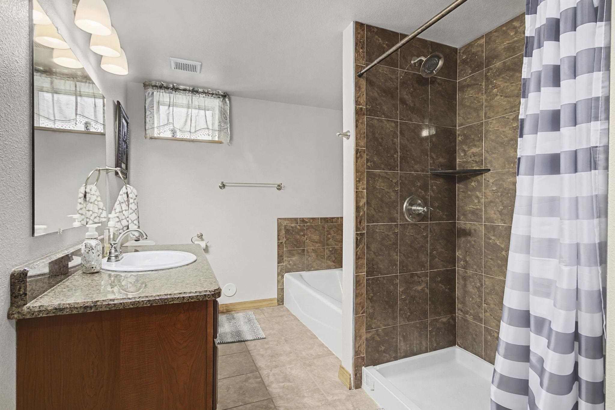 2434 Foothills Road Cheyenne, WY 82009 - Photo 25 of 35