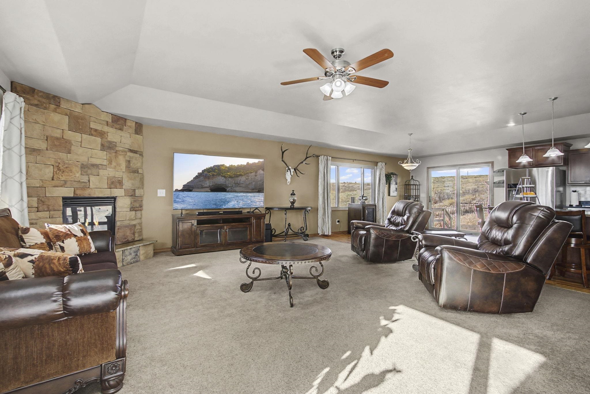 2434 Foothills Road Cheyenne, WY 82009 - Photo 3 of 35