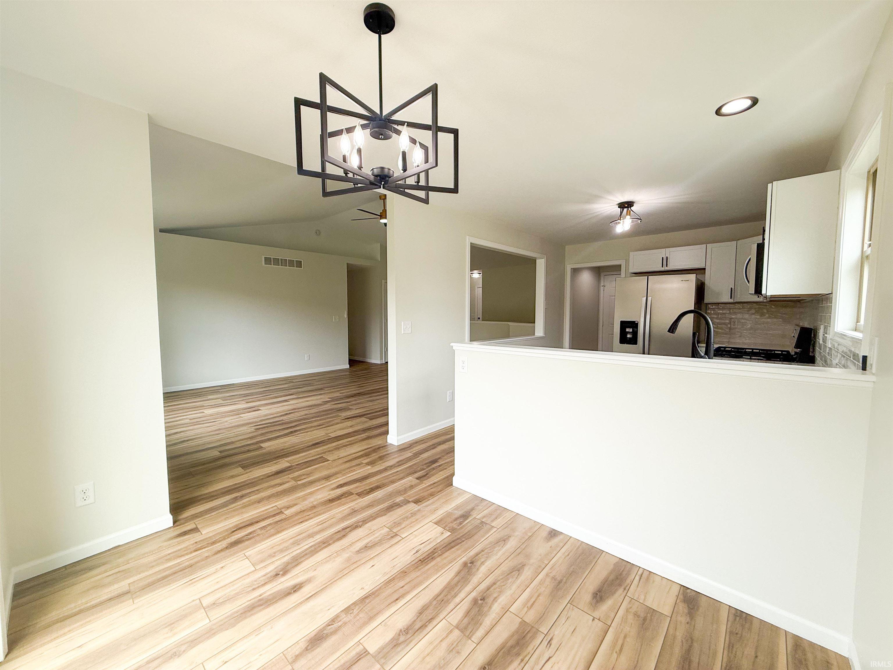 1813 Rambling Rose Lane Mishawaka, IN 46544 - Photo 7 of 33