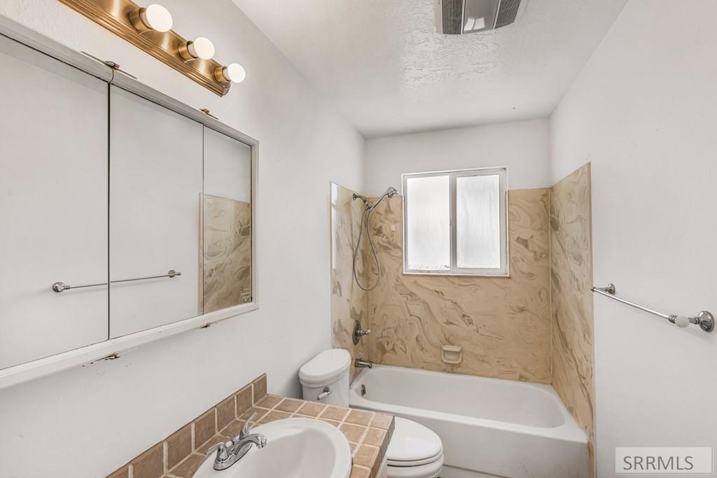 1066 Rocky Point Road Pocatello, ID 83204 - Photo 20 of 34