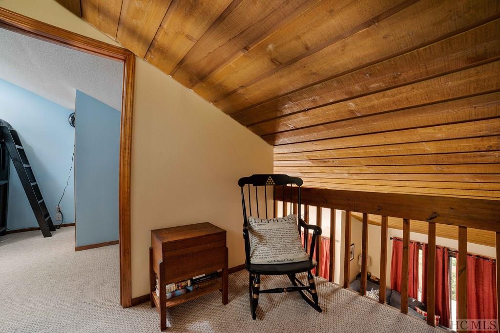 228 Emerald Ridge Road, Unit 60 Sapphire, NC 28774 - Photo 17 of 18 Gallery Image 17