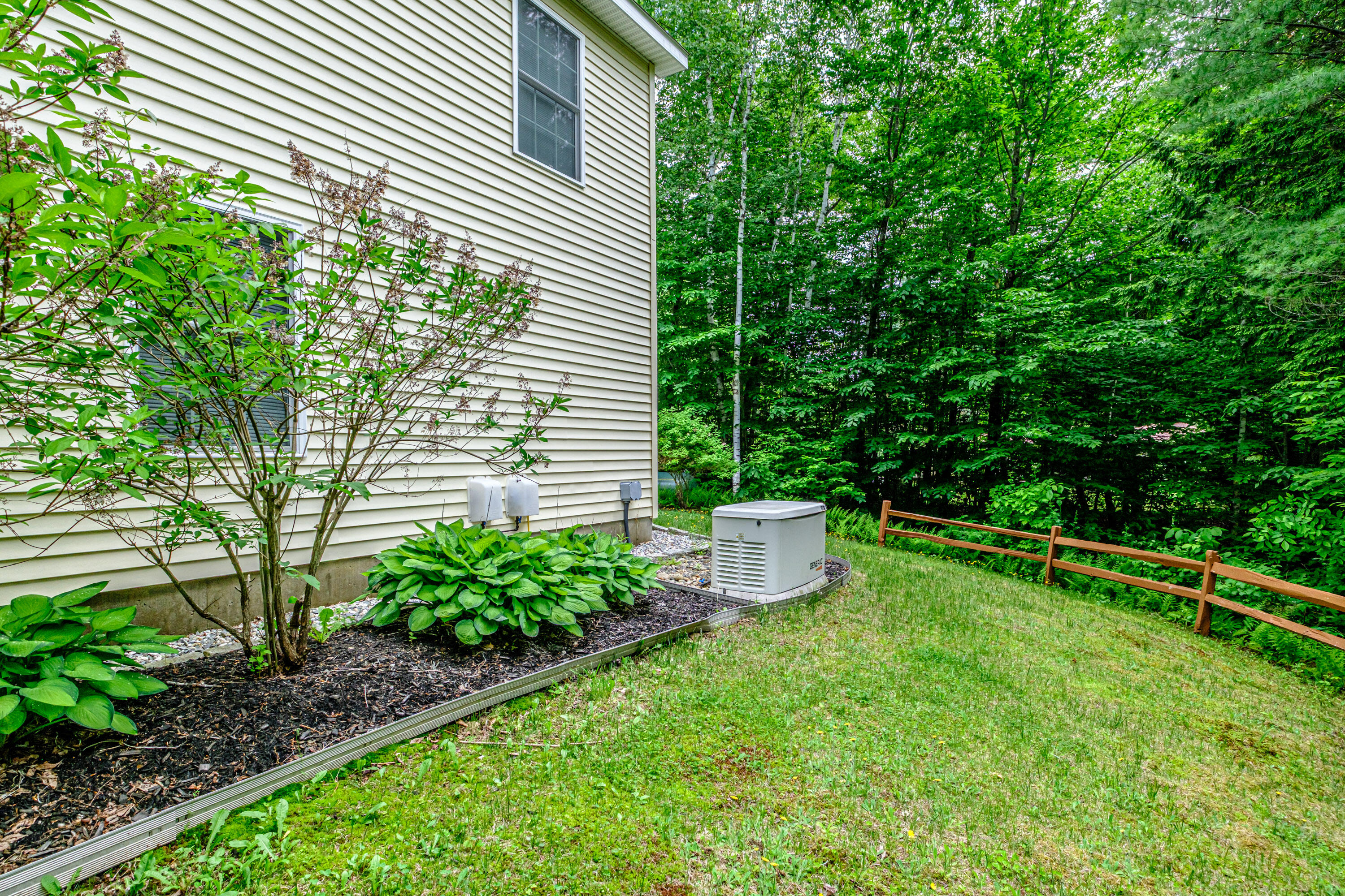 248 Hooper Ledge Road Paris, ME 04281 - Photo 11 of 51 Exterior back