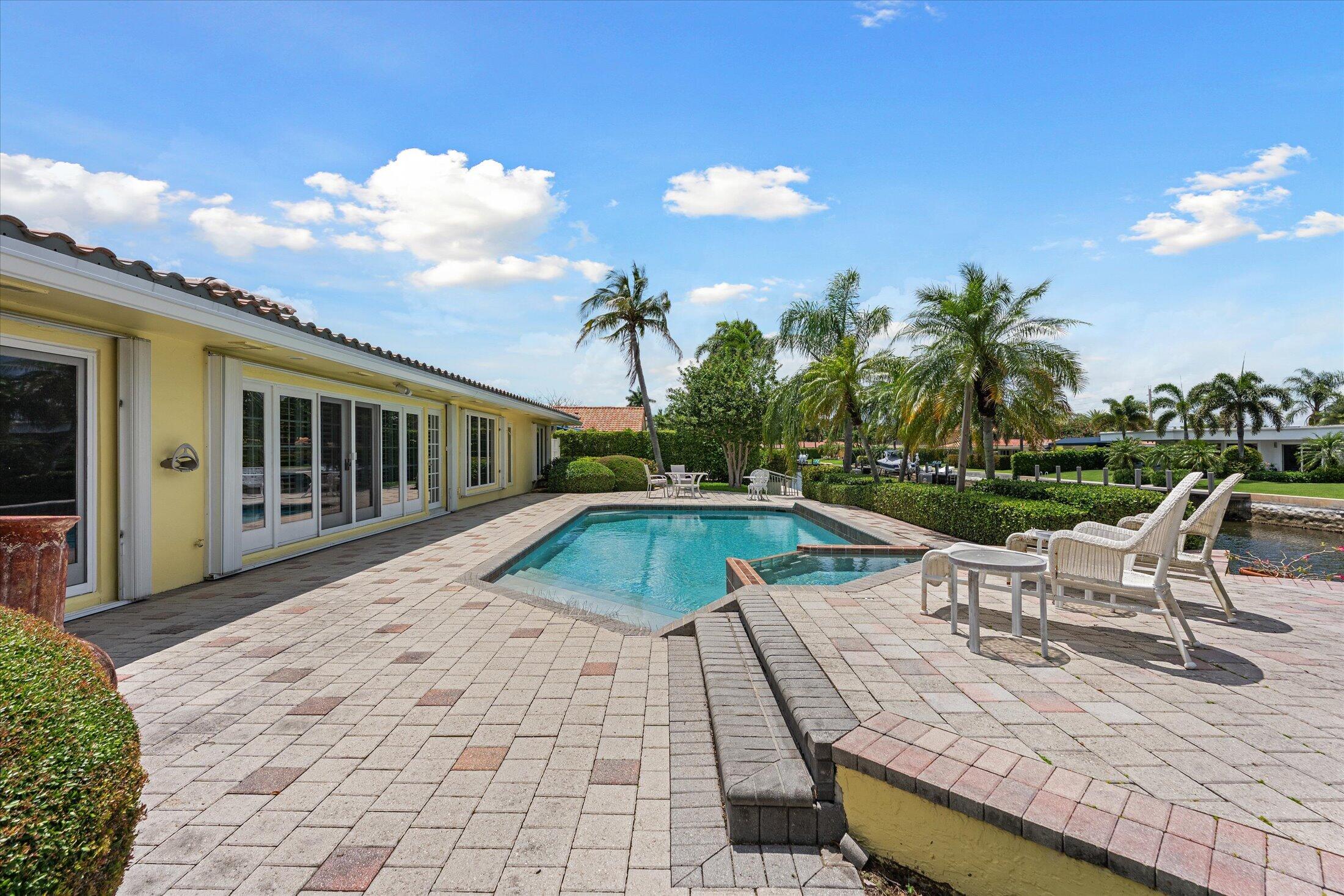 2141 Northeast 29th Street Lighthouse Point, FL 33064 - Photo 41 of 53 40