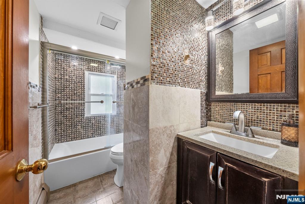 101 Maple Hill Road Clifton, NJ 07013 - Photo 16 of 39