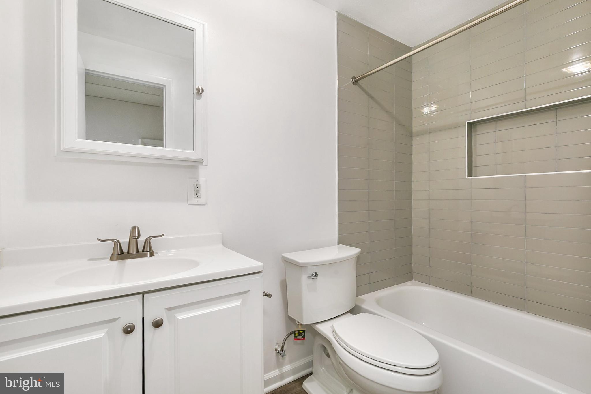 11501 Piney Lodge Road North Potomac, MD 20878 - Photo 35 of 64