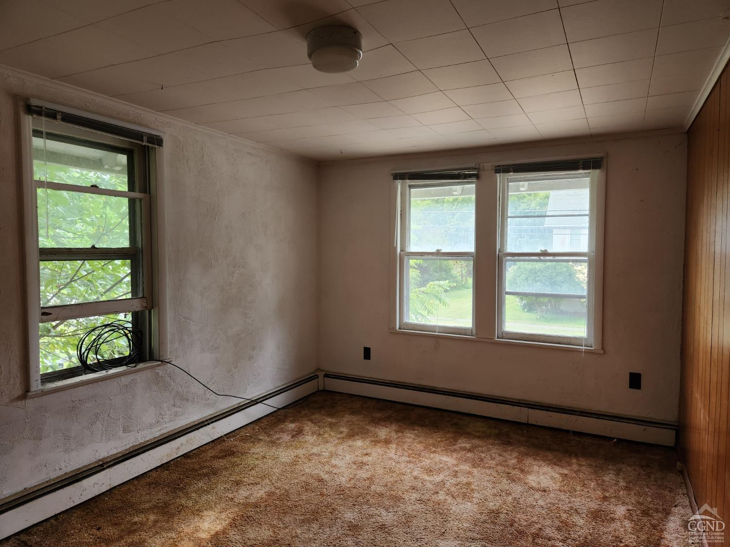 190 County Route Copake, NY 12516 - Photo 17 of 20 an empty room with a window