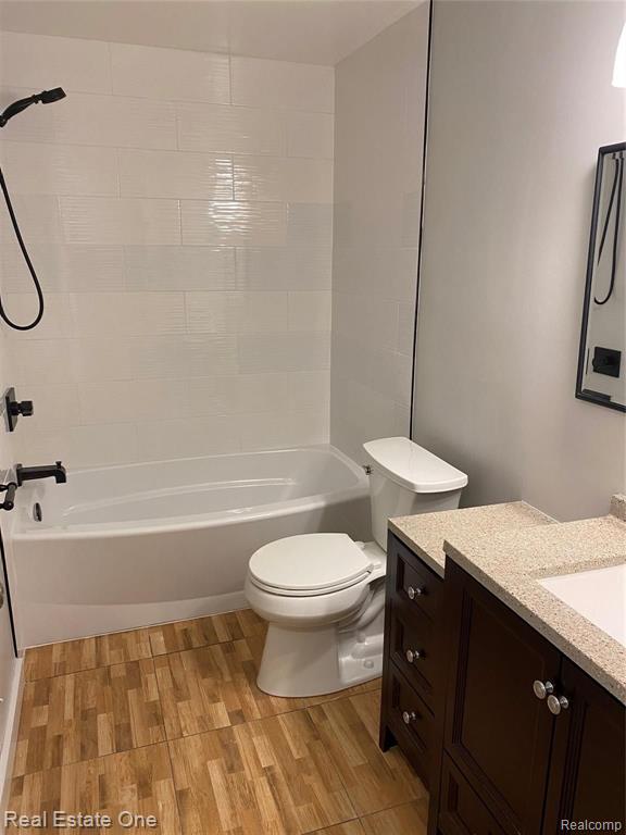 324 Willow Grove Lane Rochester Hills, MI 48307 - Photo 18 of 23