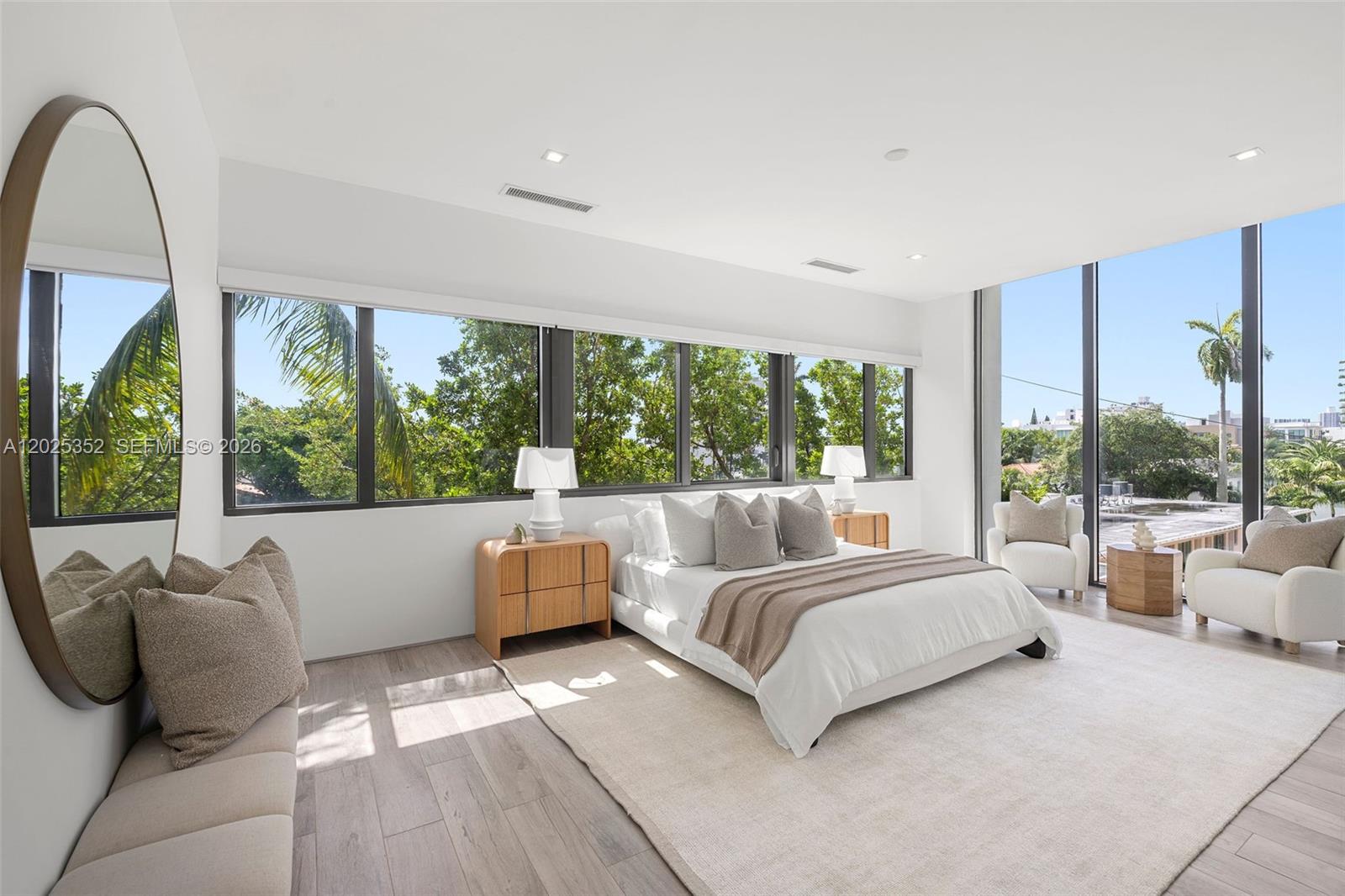 1525 Bay Road Miami Beach, FL 33139 - Photo 18 of 45 Third Floor